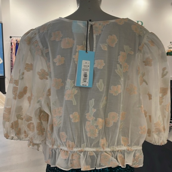 Future Collective by Gabriella Karefa-Johnson - Picture 3 of 5